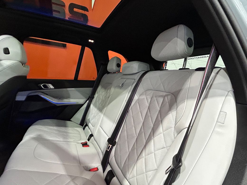 2023 BMW X5