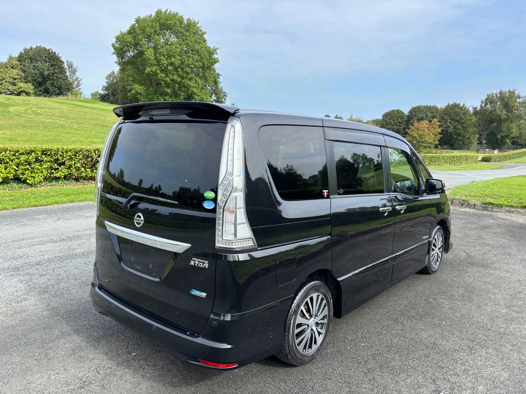 2015 Nissan Serena