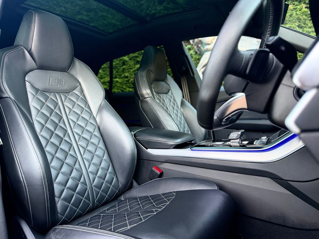 2023 Audi Q8