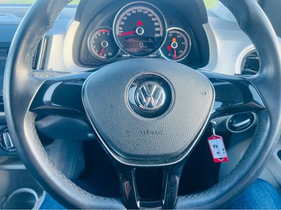 2019 Volkswagen up!