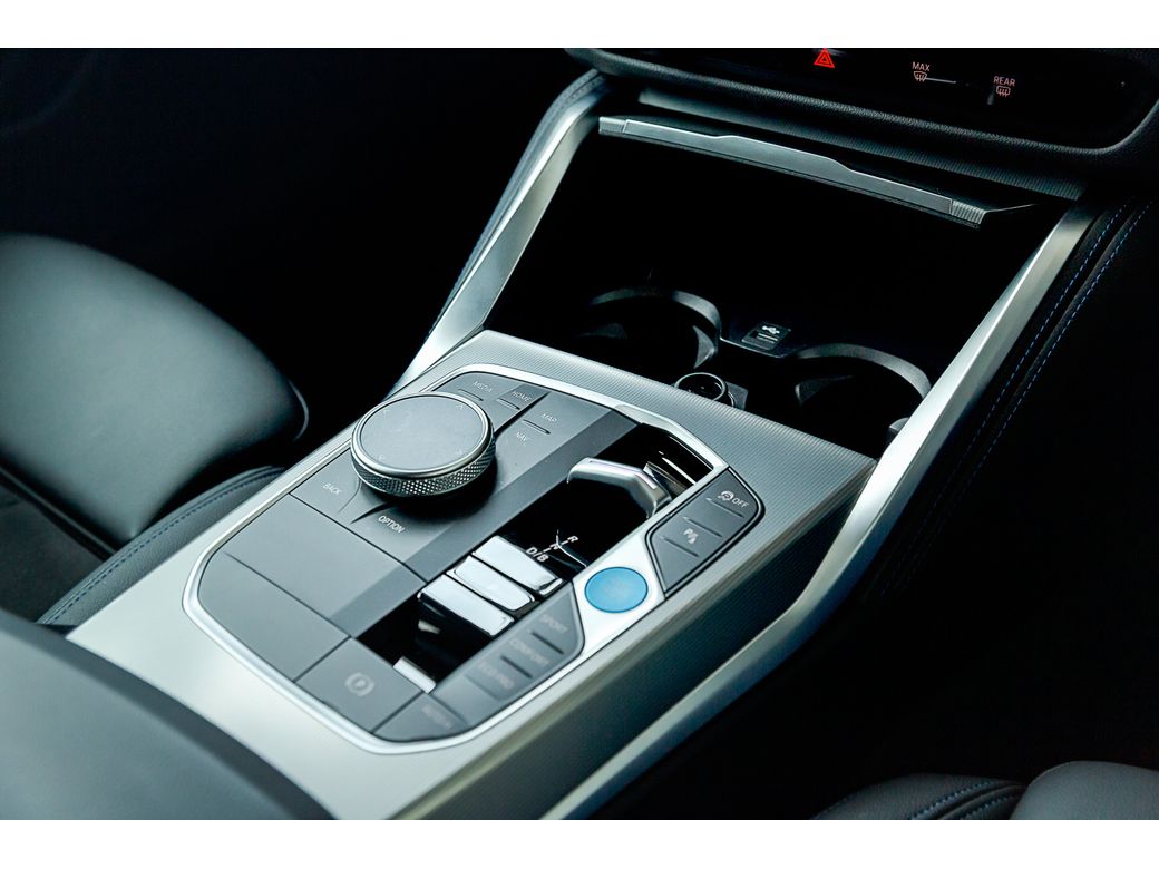 2024 BMW i4