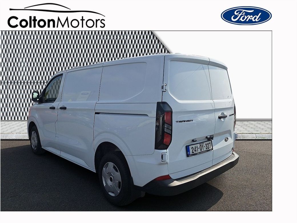 2024 Ford Transit Custom