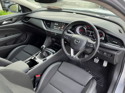 2019 Opel Insignia