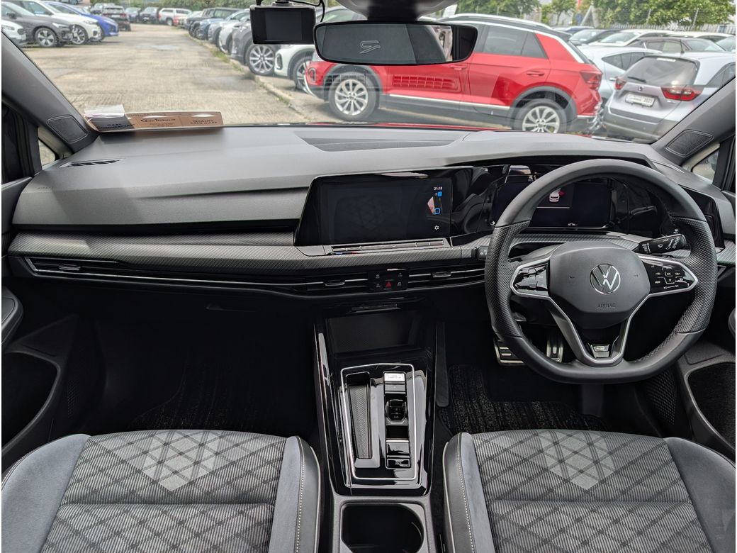 2024 Volkswagen Golf