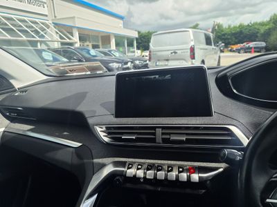 2020 Peugeot 3008