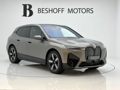 2025 BMW iX