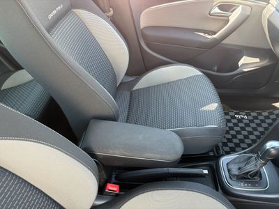 2016 Volkswagen Polo
