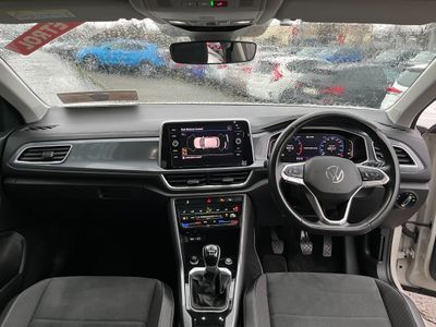 2023 Volkswagen T-Roc