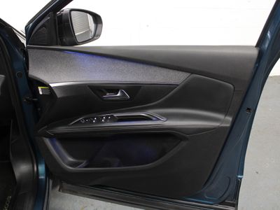 2020 Peugeot 5008