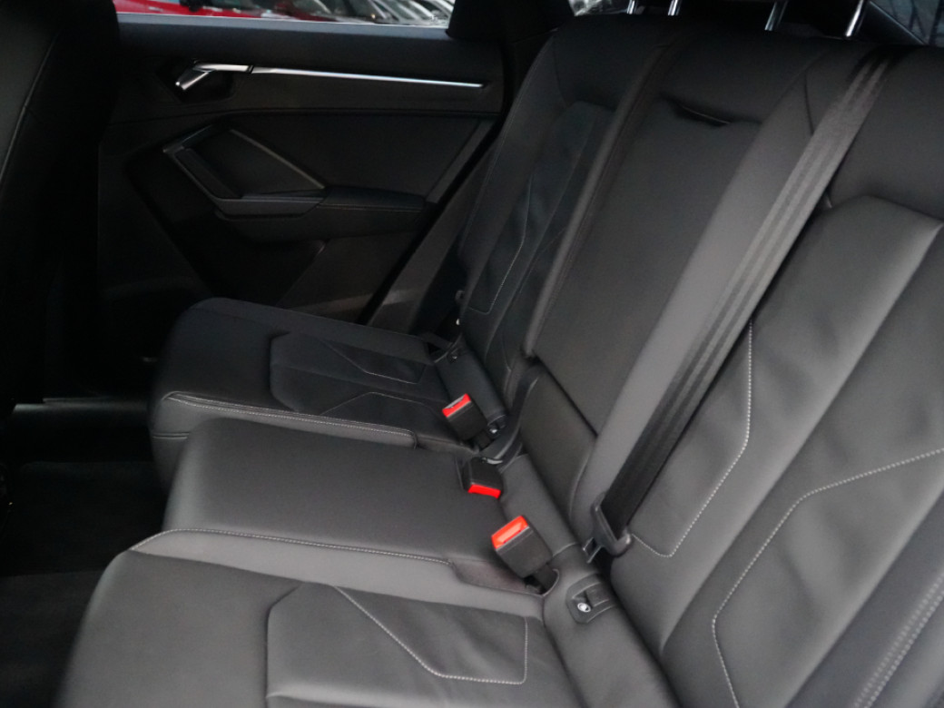2021 Audi Q3