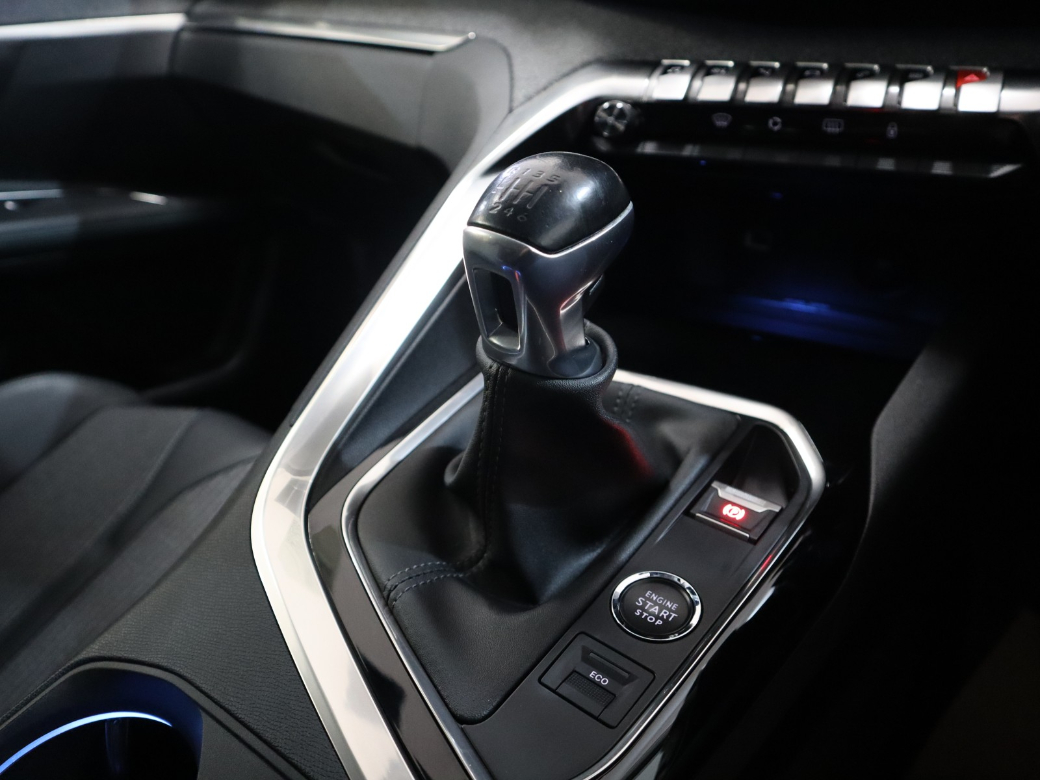 2021 Peugeot 3008