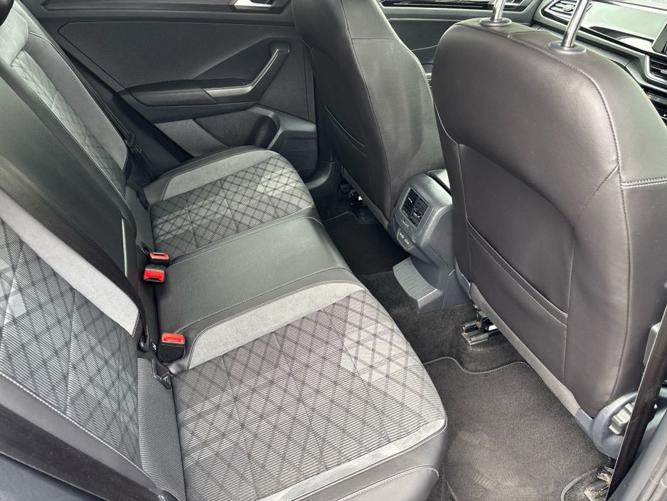2023 Volkswagen T-Roc