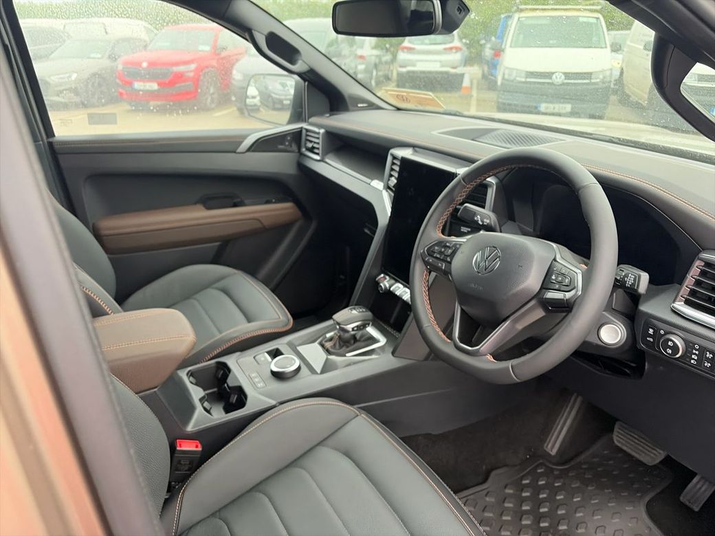 2025 Volkswagen Amarok