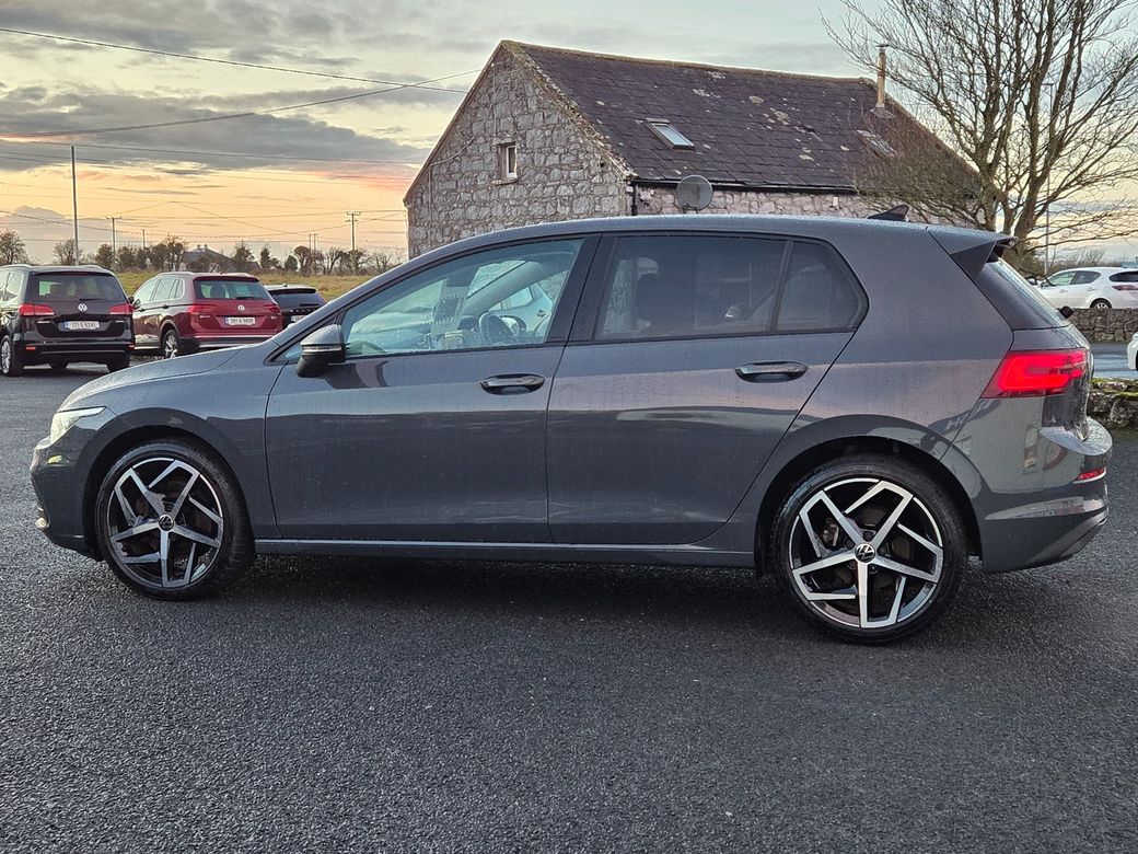 2024 Volkswagen Golf