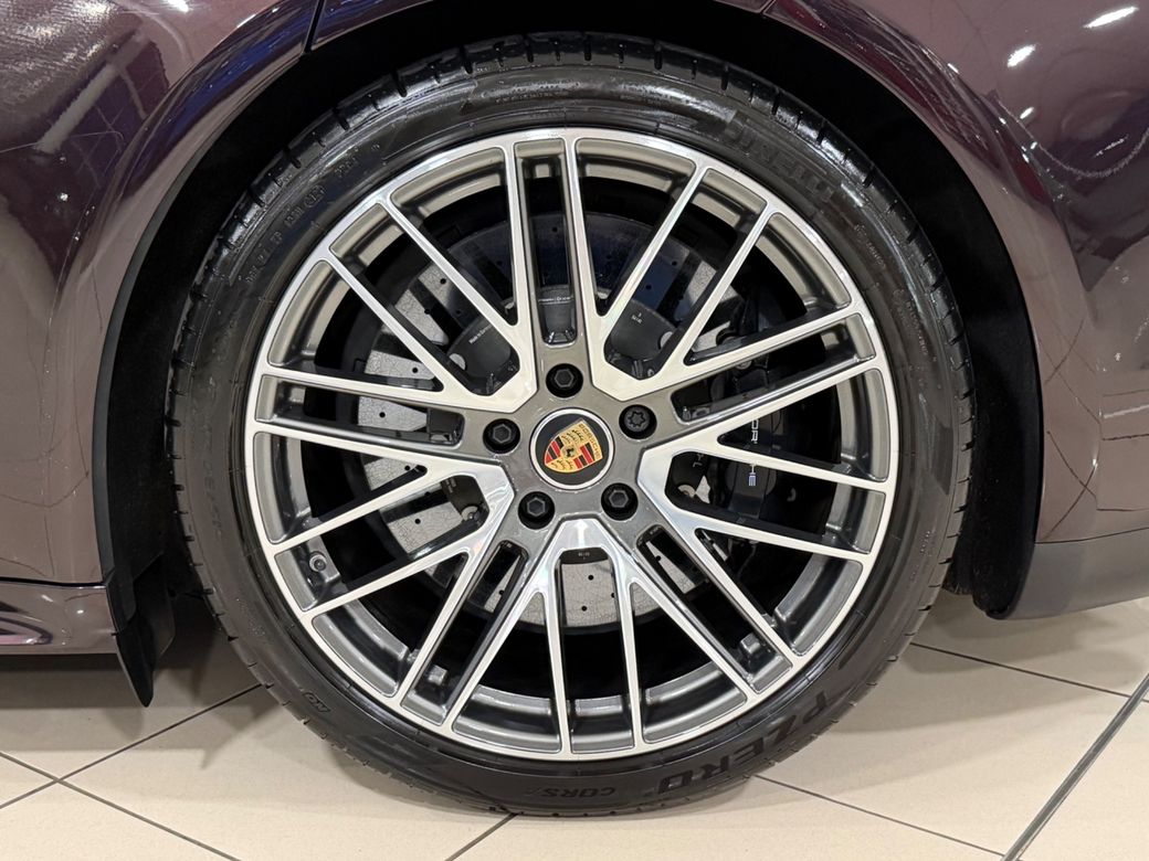 2023 Porsche Panamera