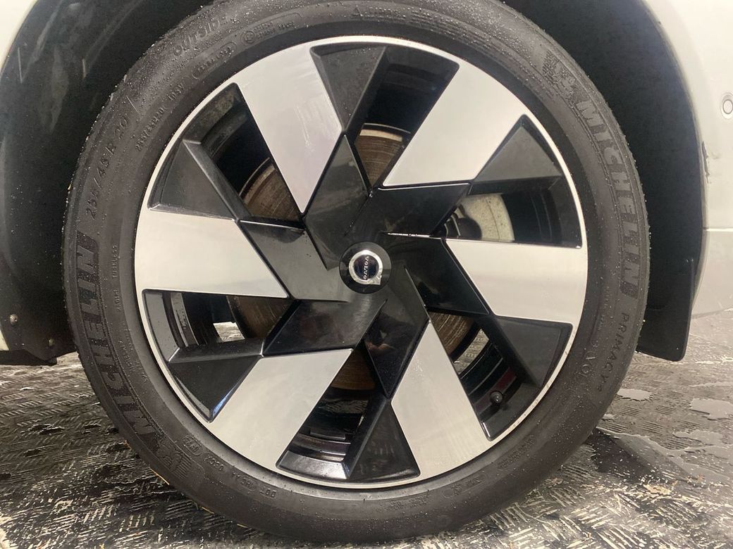 2023 Volvo XC60