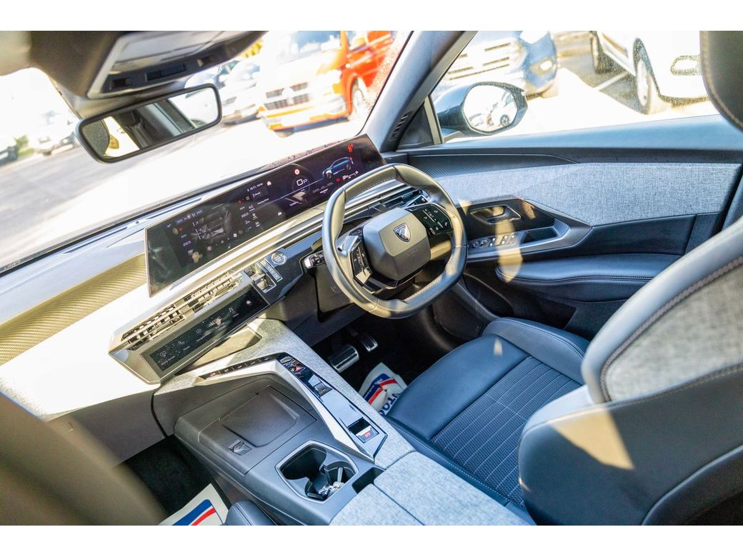 2025 Peugeot 3008