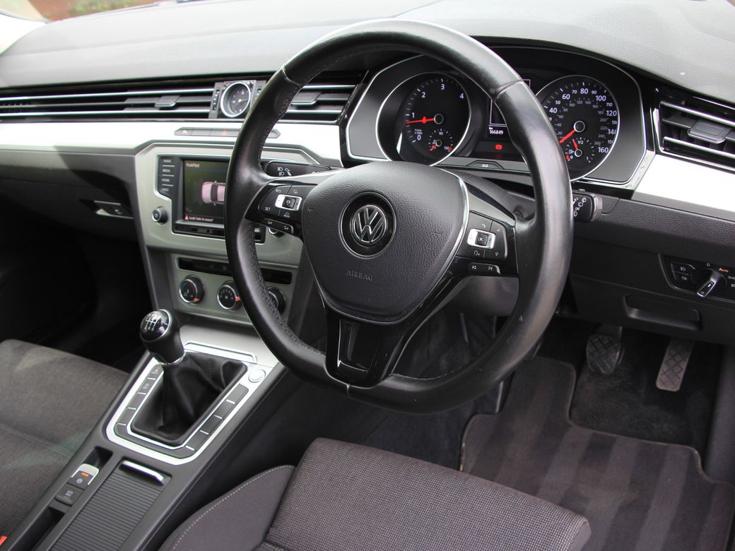2017 Volkswagen Passat