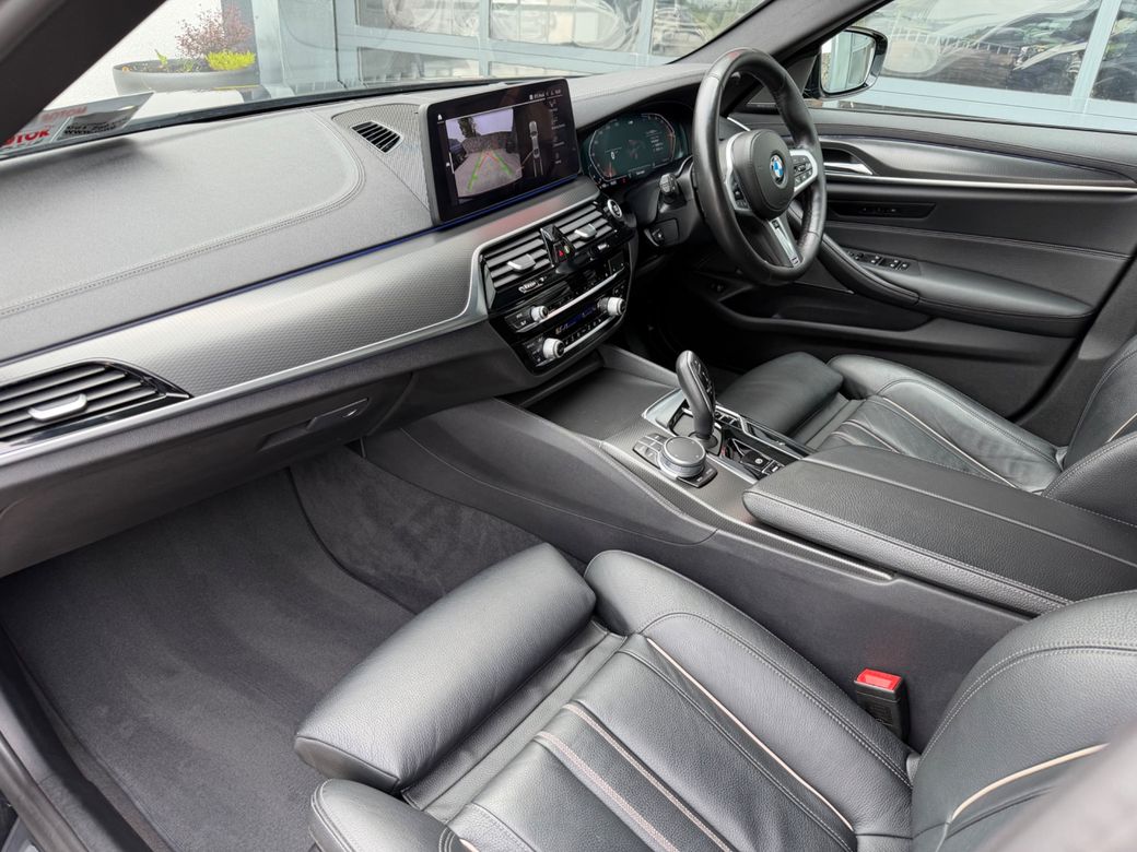 2021 BMW 5 Series