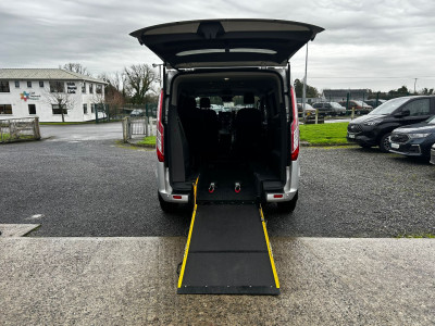 2024 Ford Tourneo Custom