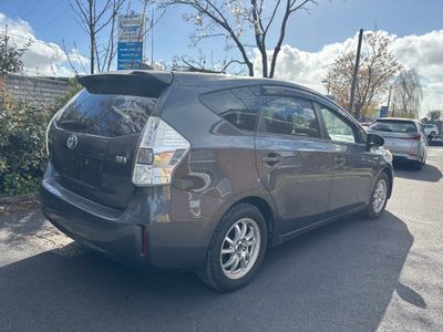 2013 Toyota Prius Alpha