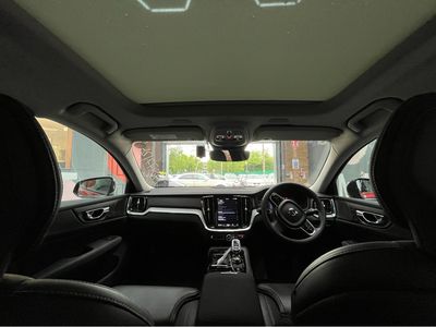 2024 Volvo V40