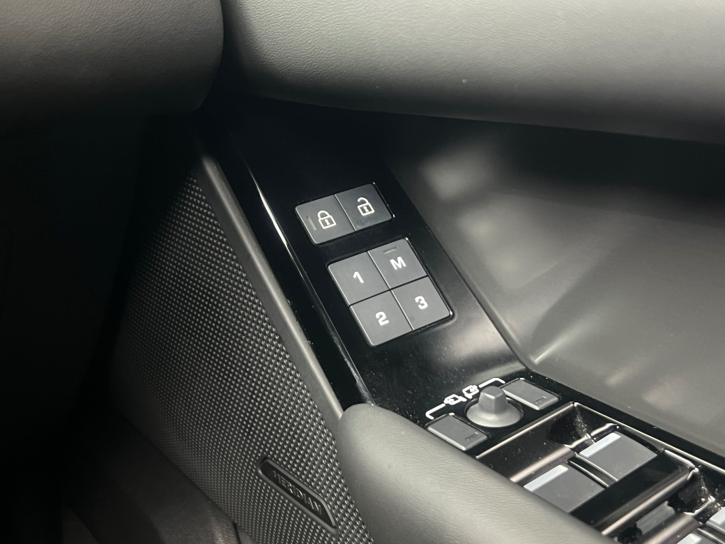 2024 Land Rover Range Rover Velar