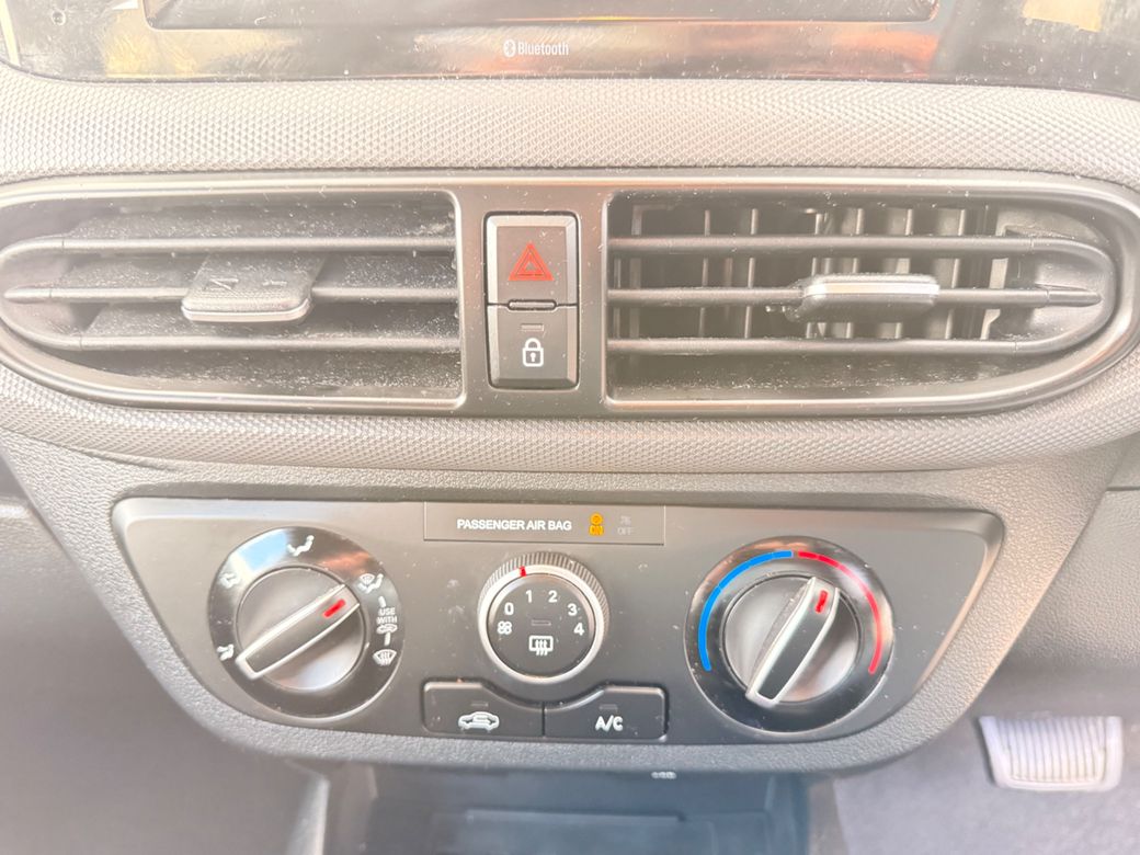 2025 Hyundai i10