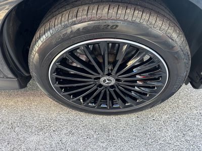 2024 Mercedes-Benz GLC Class