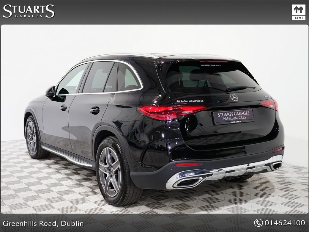 2024 Mercedes-Benz GLC Class