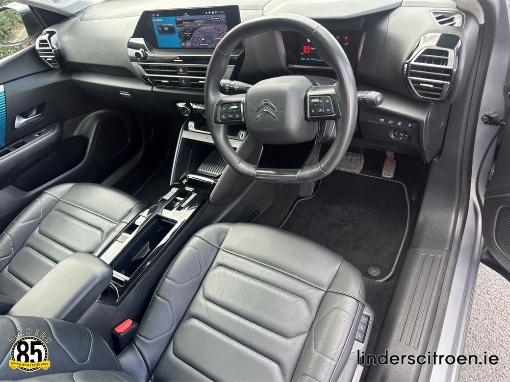 2023 Citroen e-C4 X