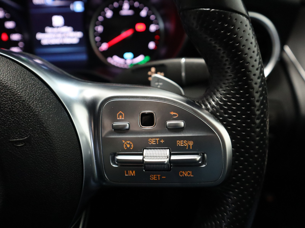 2021 Mercedes-Benz GLC Class