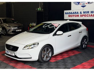 2015 Volvo V40
