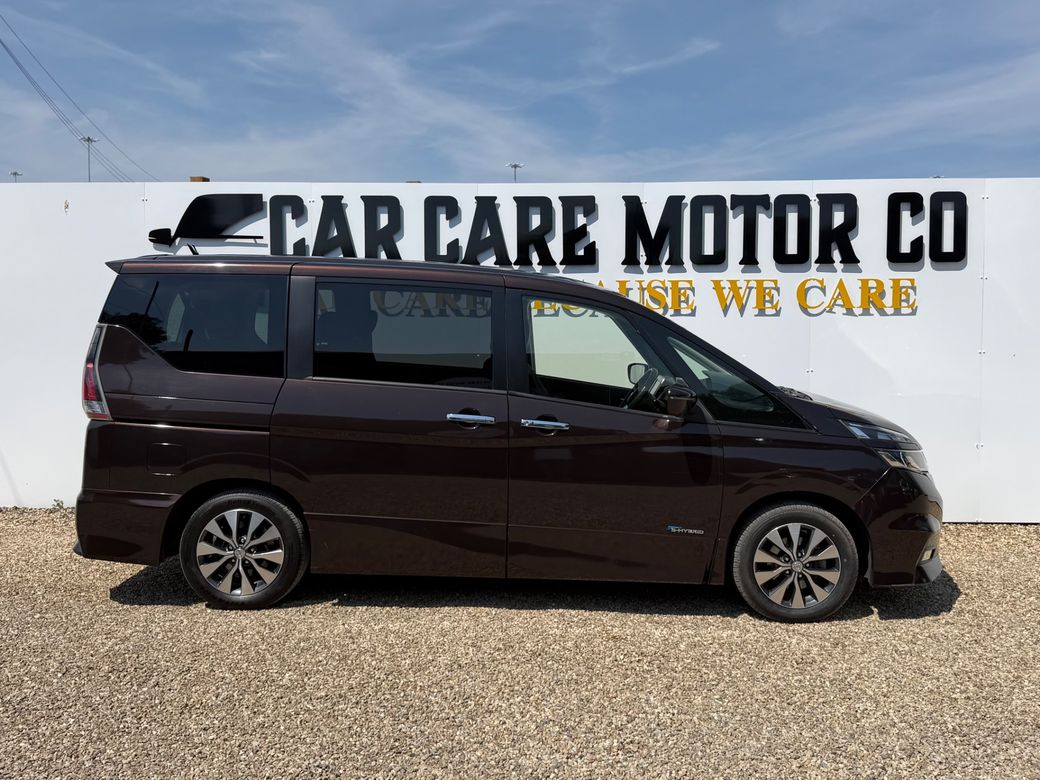 2016 Nissan Serena