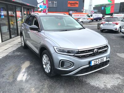 2023 Volkswagen T-Roc