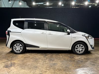 2017 Toyota Sienta