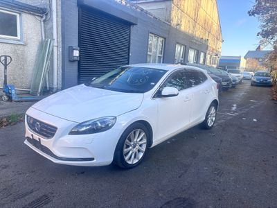 2015 Volvo V40