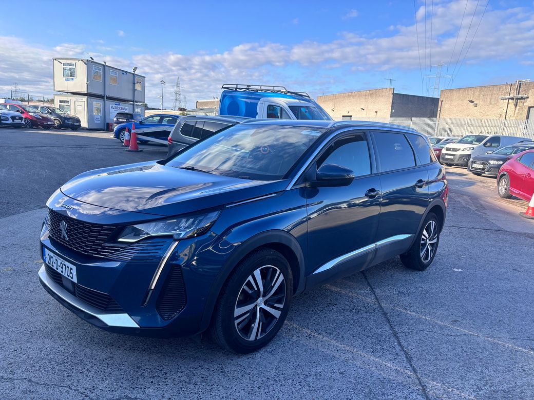 2021 Peugeot 5008