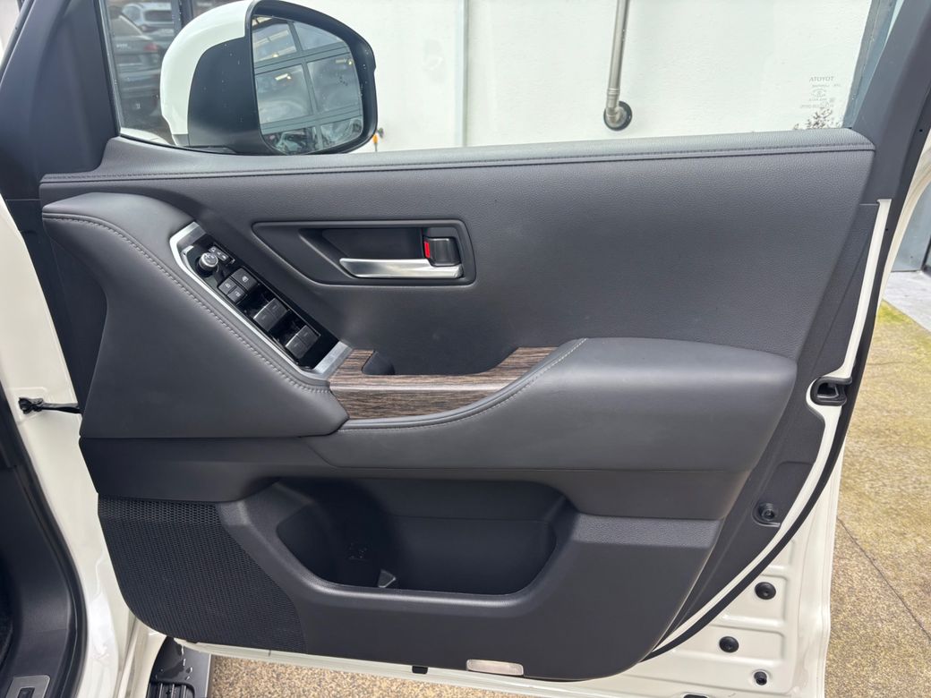 2024 Toyota Landcruiser