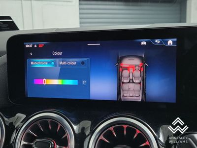 2025 Mercedes-Benz GLA Class