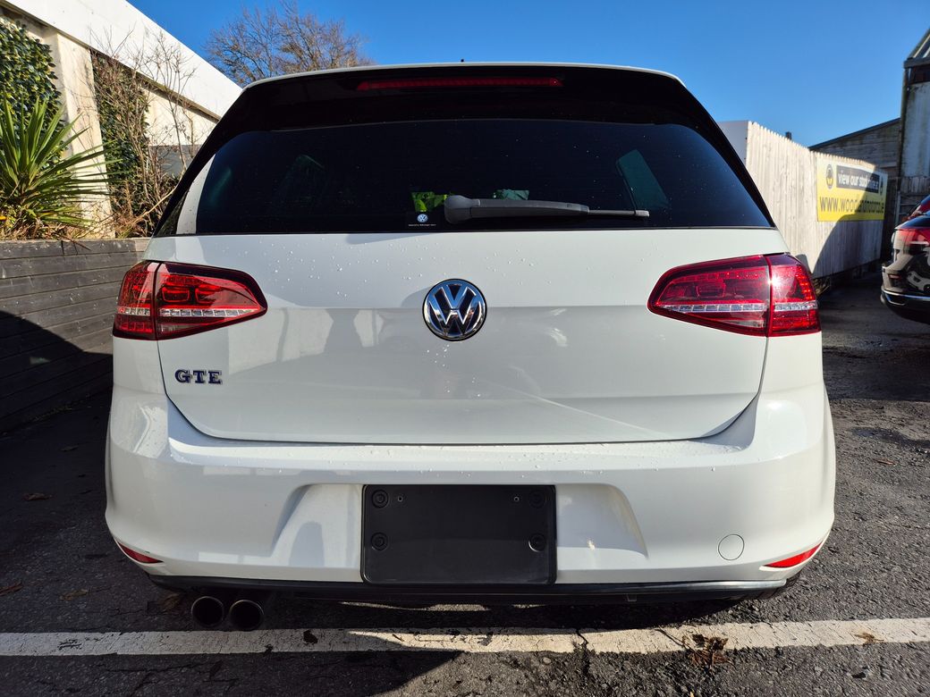 2016 Volkswagen Golf