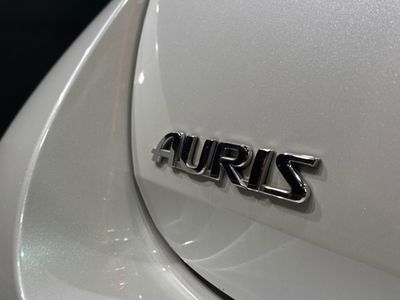 2017 Toyota Auris