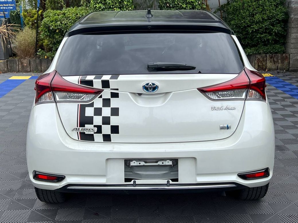 2017 Toyota Auris