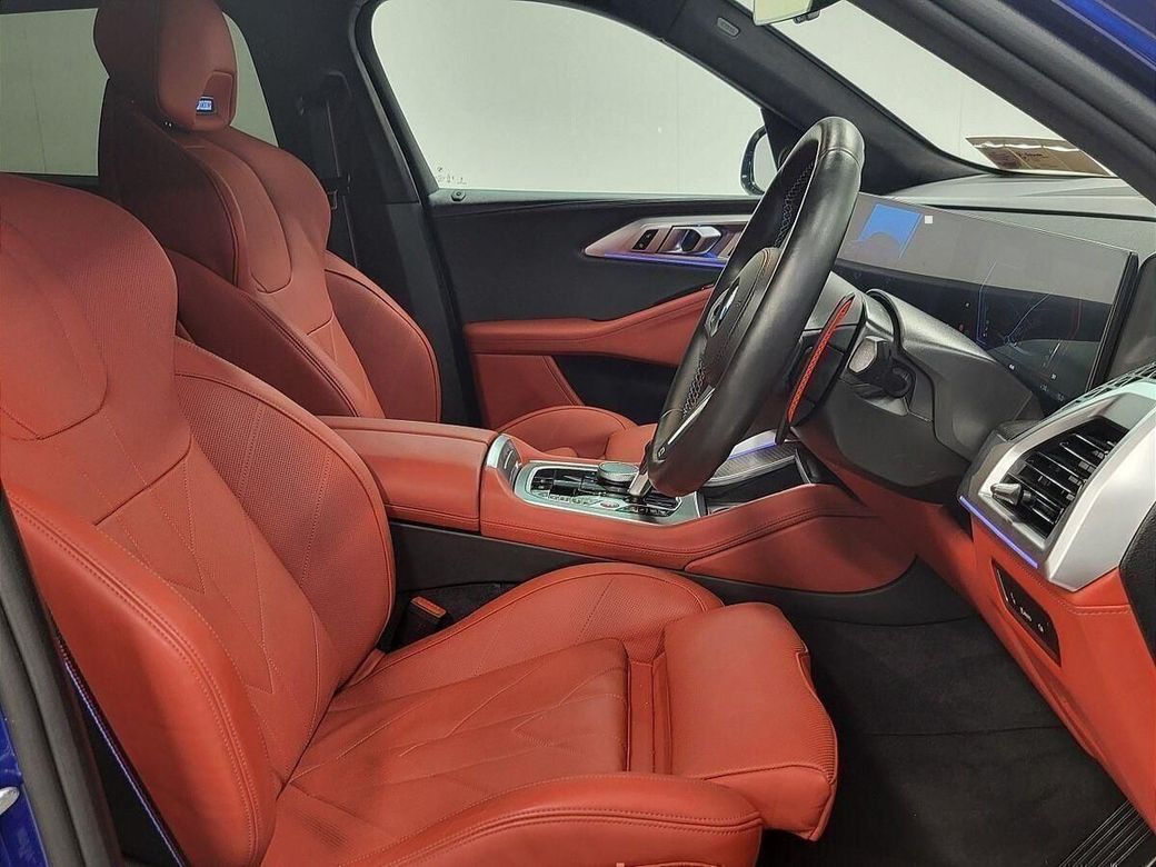2025 BMW XM