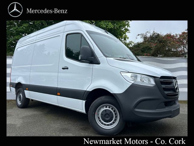 vehicle for sale from Newmarket Motors