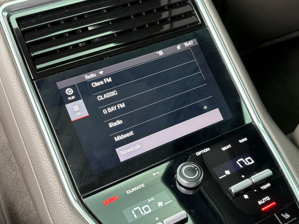 2022 Porsche Panamera