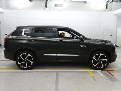 2023 Mitsubishi Outlander