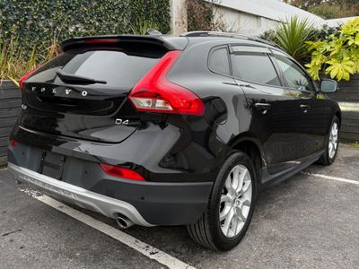 2019 Volvo V40