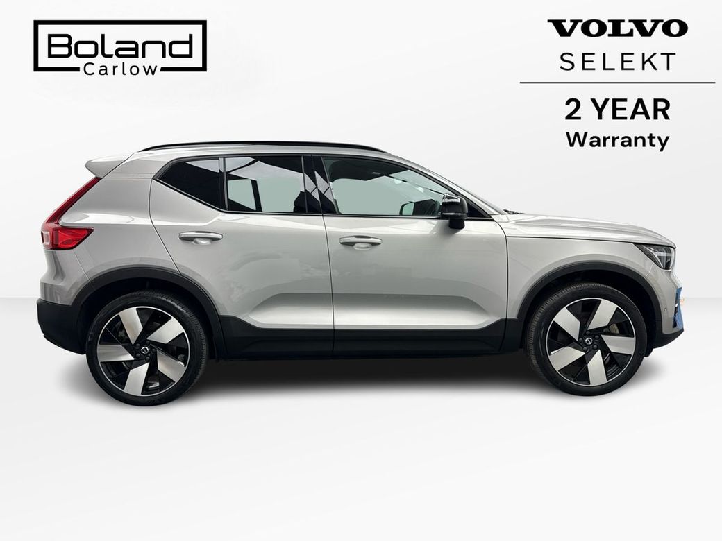 2023 Volvo XC40