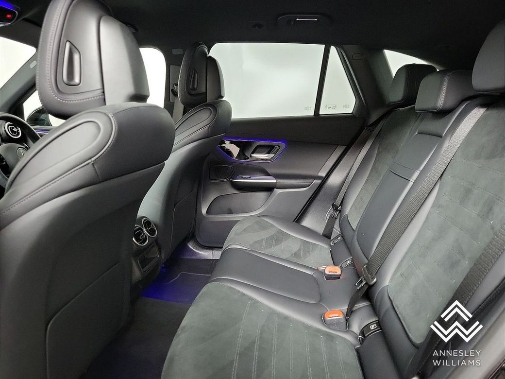 2025 Mercedes-Benz GLC Class